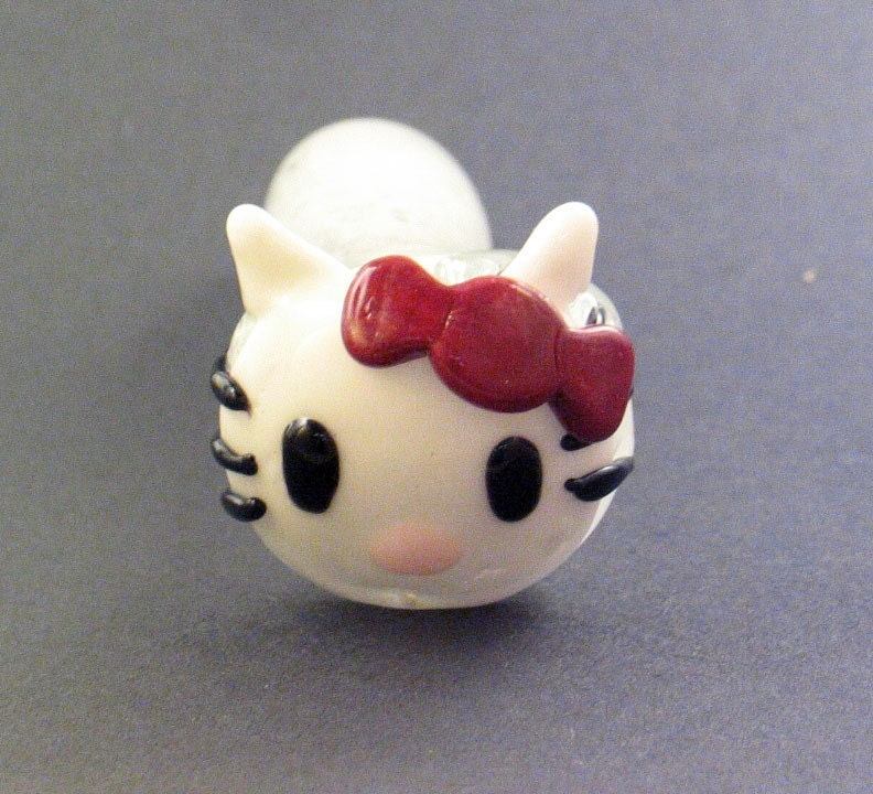 hello kitty smoking bowl. (Hello Kitty Inside Ou)