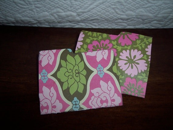 Green/Fushia/light pink Flower Folder