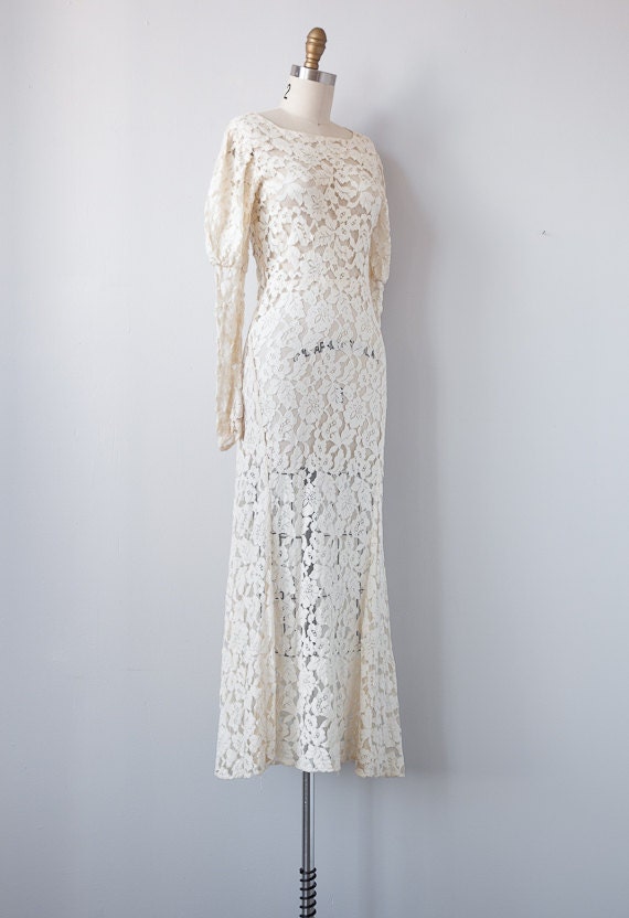 1930s wedding dress / vintage 1930s lace gown / vintage wedding gown / wedding dress