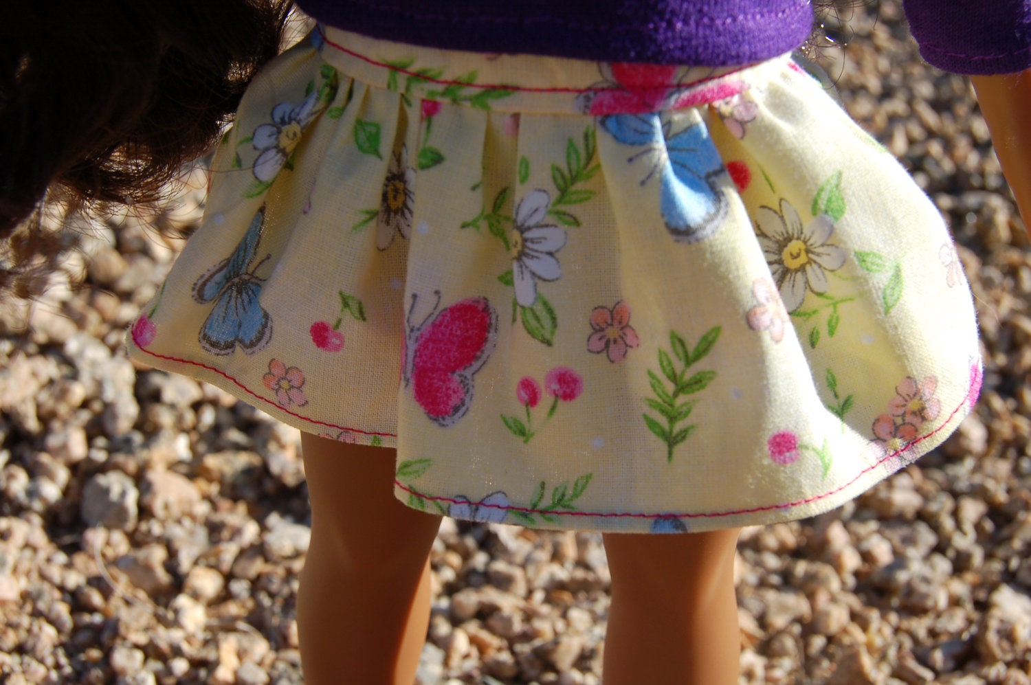 Flippy skirt for 14" doll