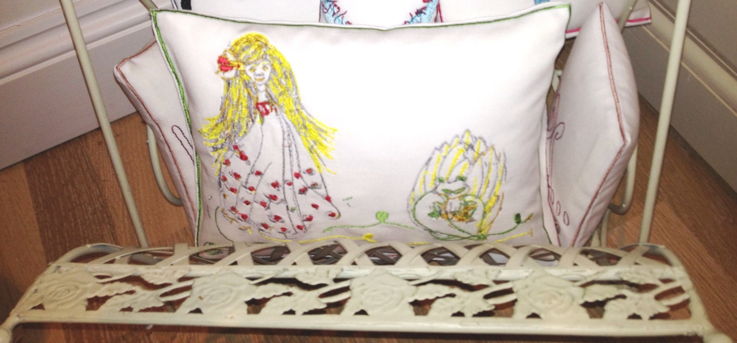 Heart Princess and the Frog-Artistic Textured Embroidery - Throw Cushion