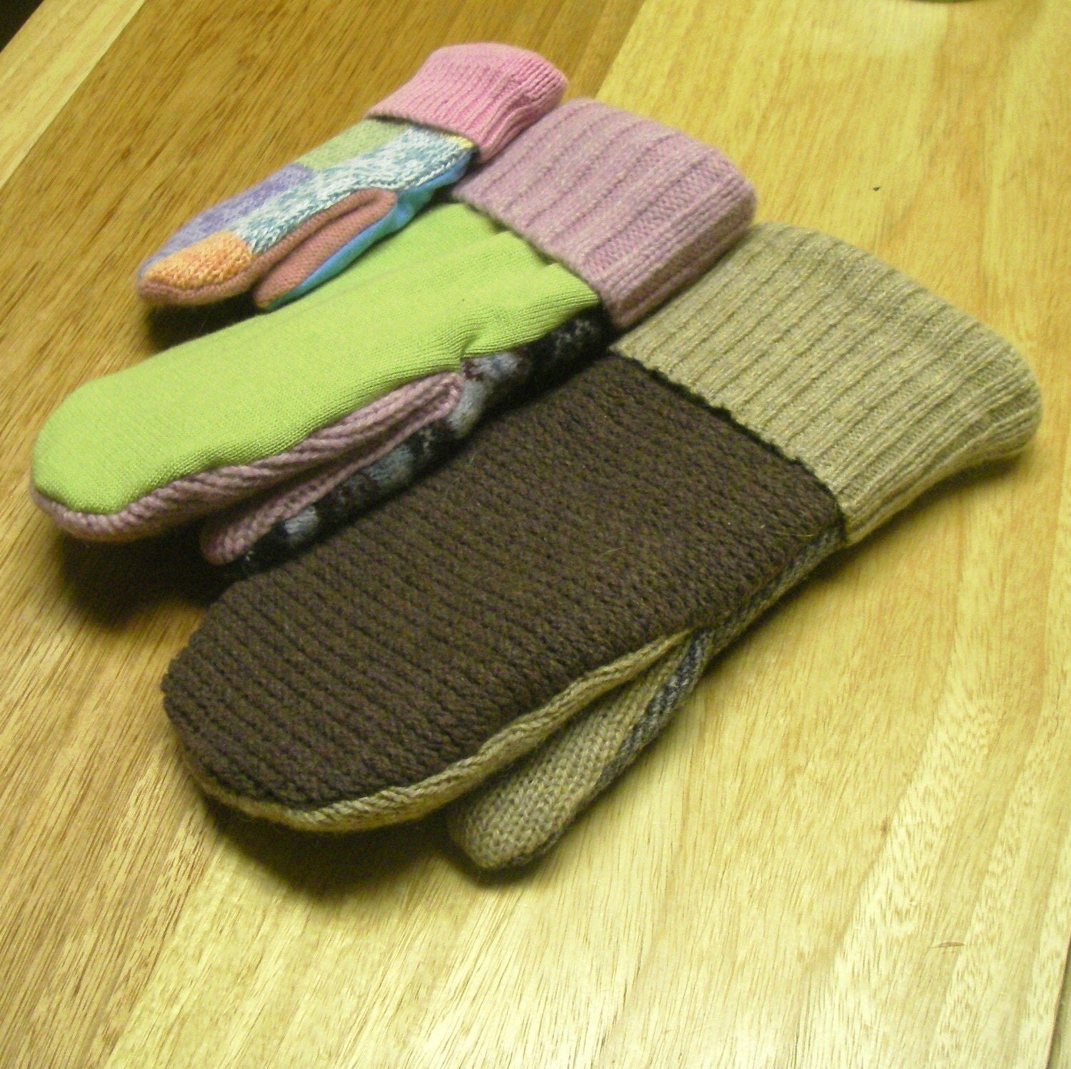 Fleece mitten pattern kids in Kids&apos; Gloves &amp; Mittens - Compare