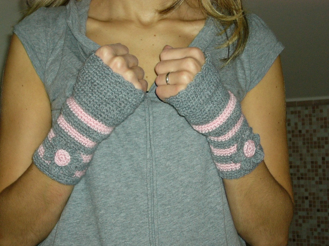 Fingerless mitts knit pattern - TheFind