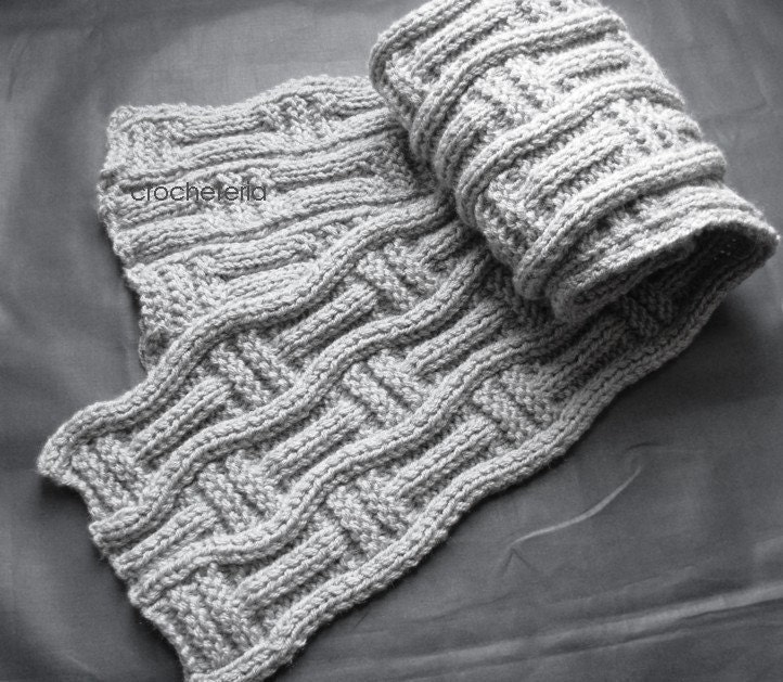 Knitting Pattern - luxe infinity scarf from SweaterBabe.com